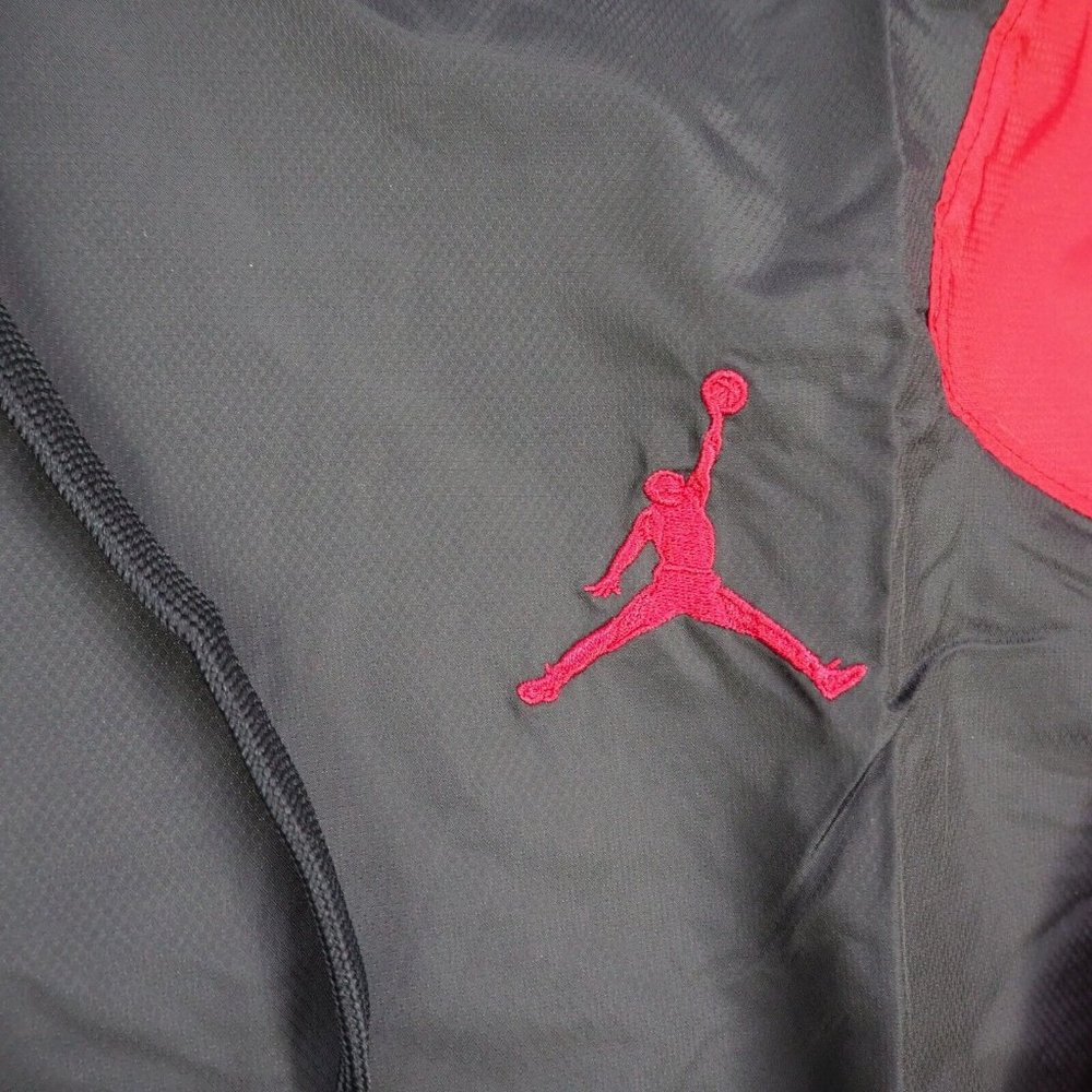 Nike Air Jordan Retro 1 Woven Jacket Black Red Men Basketball - Picture 4 of 11